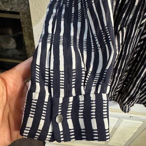 A.L.C. Mini Dress Women's Size Small Striped Geometric Long Sleeve Silk Pockets - Picture 3 of 8